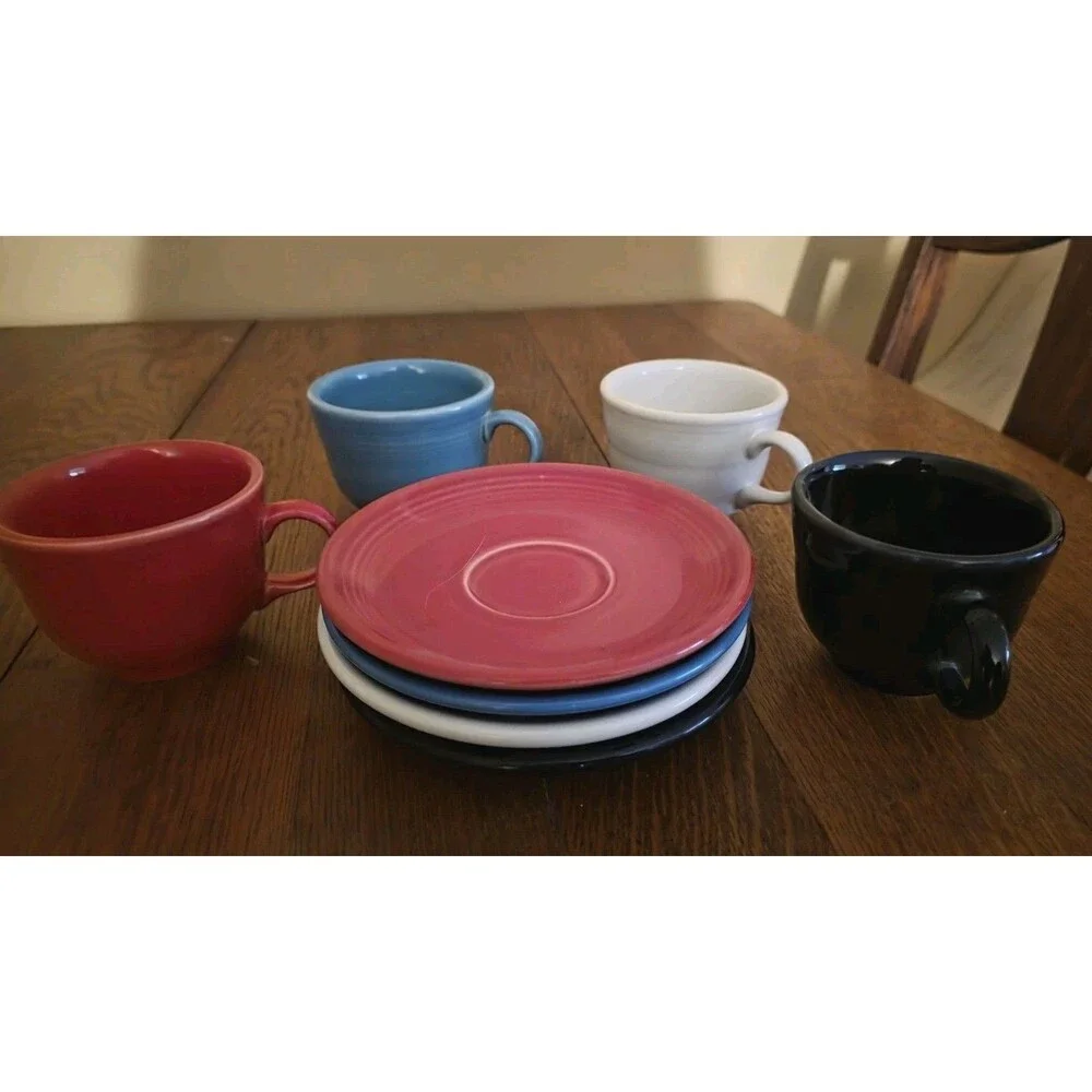 Fiesta Cups & Sanucers - Set Of 4 Excellent Condition. Post 1986 Colors - Picture 6 of 6